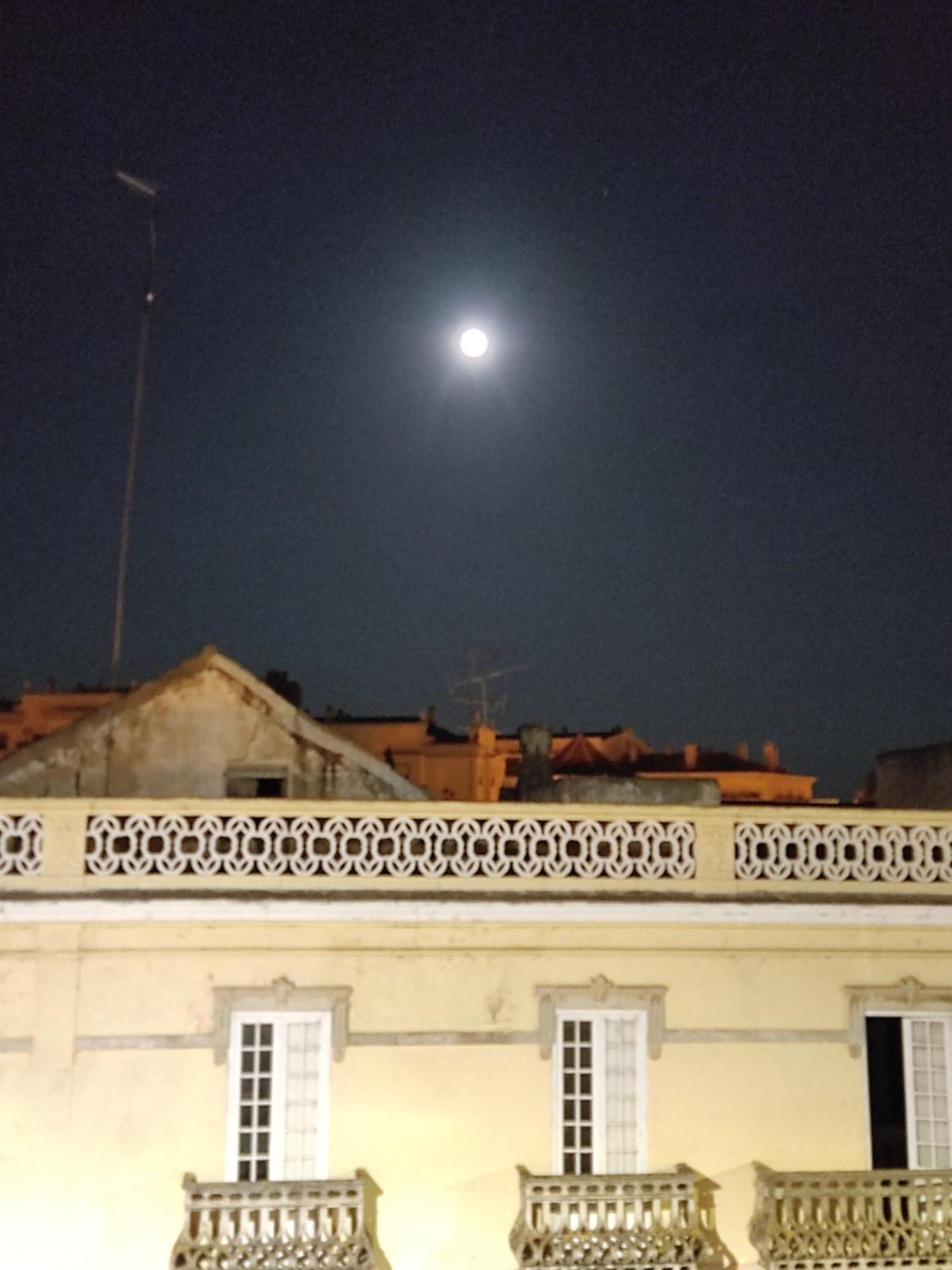 The Old Town House By Freetimealgarve Villa Faro Bagian luar foto